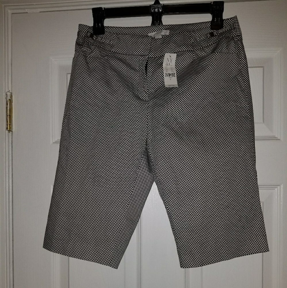 Brand new black and white shorts